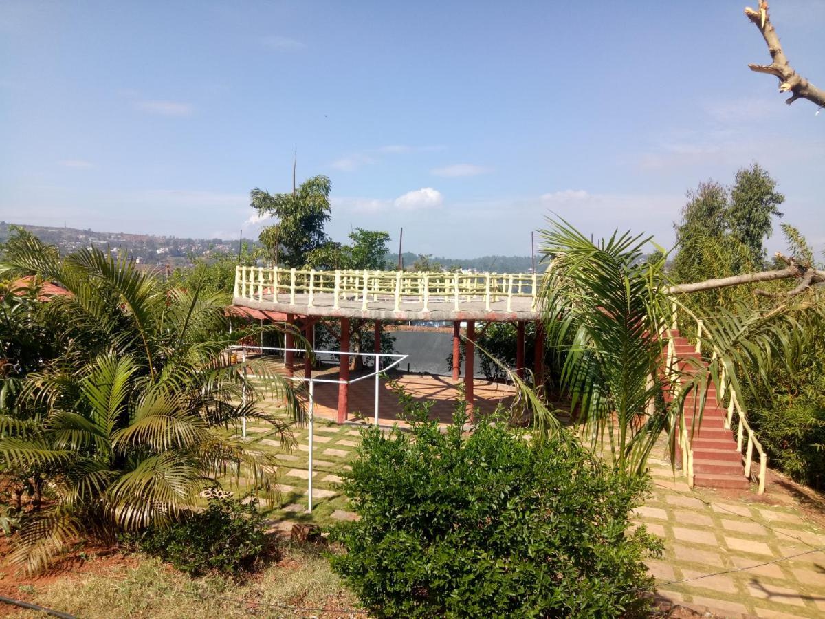 Exotic Valley Otel Mahābaleshwar Dış mekan fotoğraf